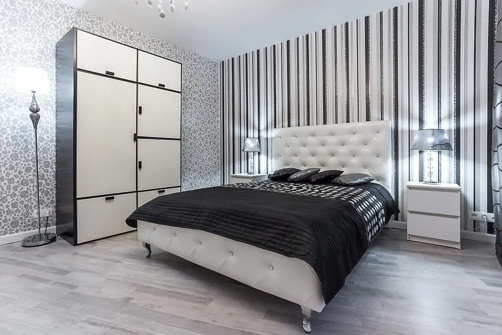 Penguin Rooms 2270 On Nowy Targ Square Wroclaw