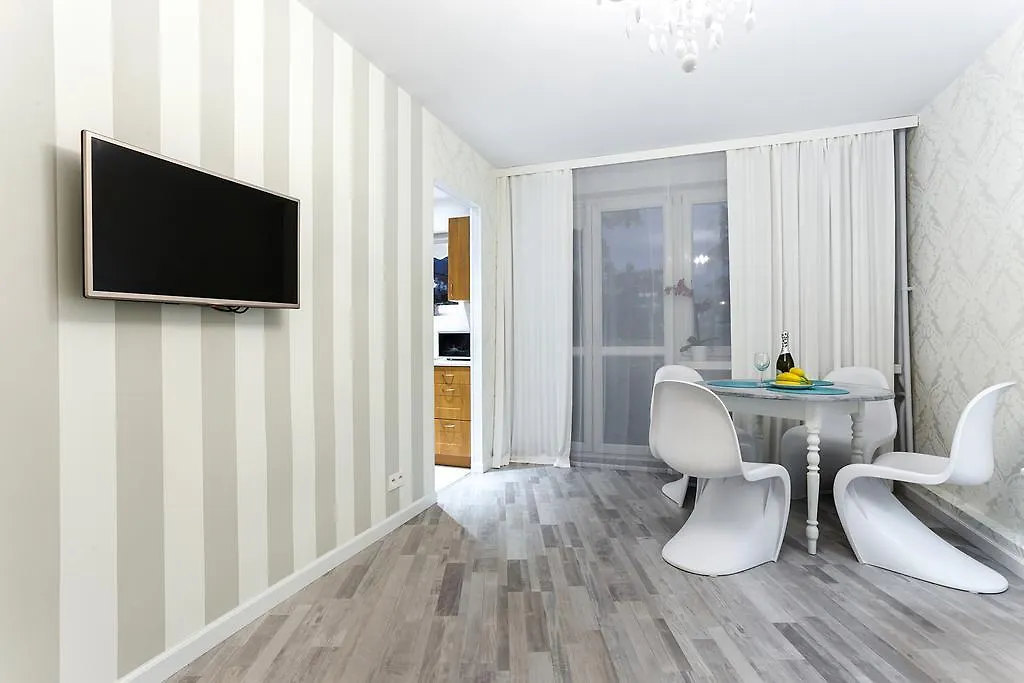 Penguin Rooms 2270 On Nowy Targ Square Wroclaw