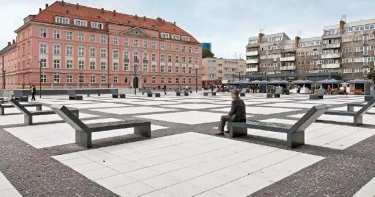 Penguin Rooms 2270 On Nowy Targ Square Wroclaw Apartment